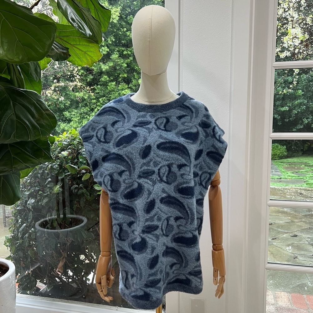 Fuzzy sleeveless top